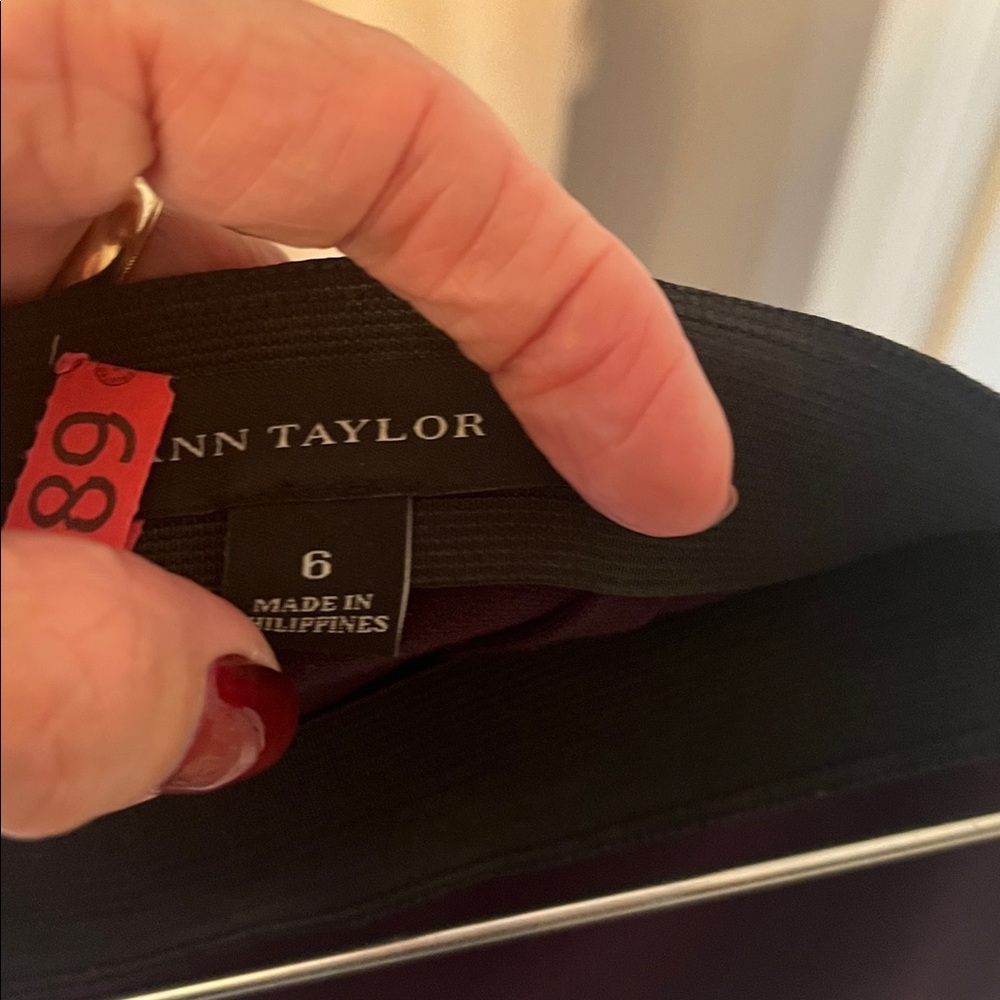Ann Taylor Dark High-Low Skirt - Picture 4 of 4